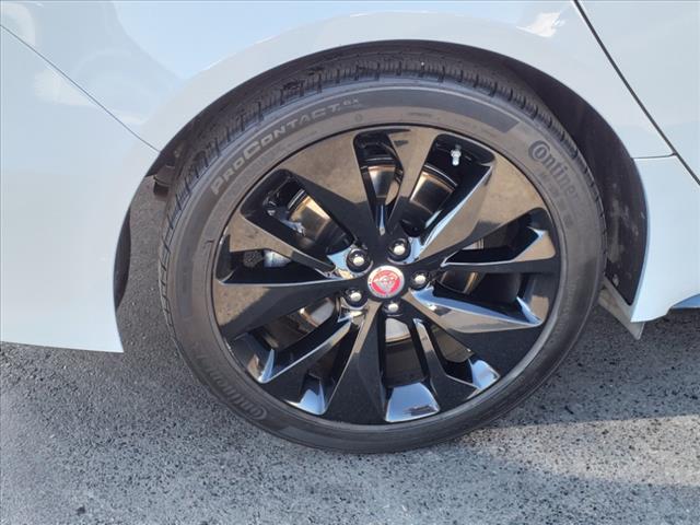 2021 Jaguar XF R-DYNAMIC SE