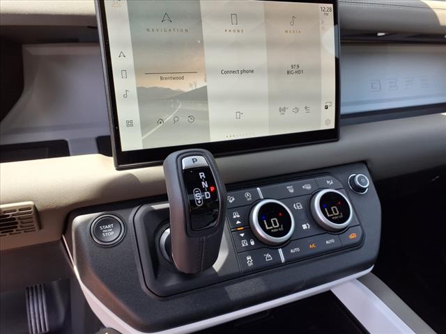 2025 Land Rover Defender 110 P300 S