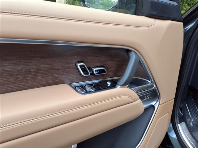2025 Land Rover Range Rover 