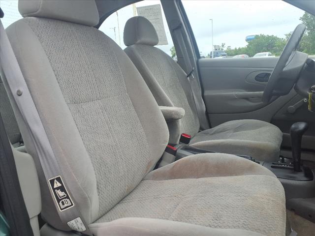 1999 Ford Contour LX - Photo 10