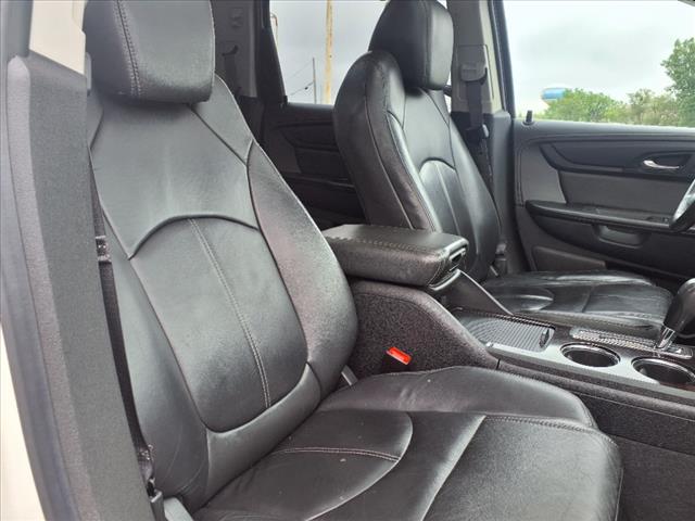 2015 Chevrolet Traverse LT - Photo 10