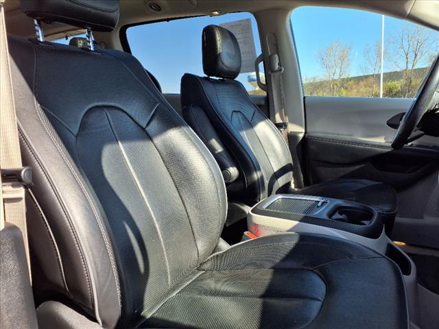 2020 Chrysler Pacifica Limited - Photo 10