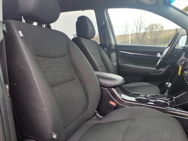 2015 Kia Sorento LX - Photo 10