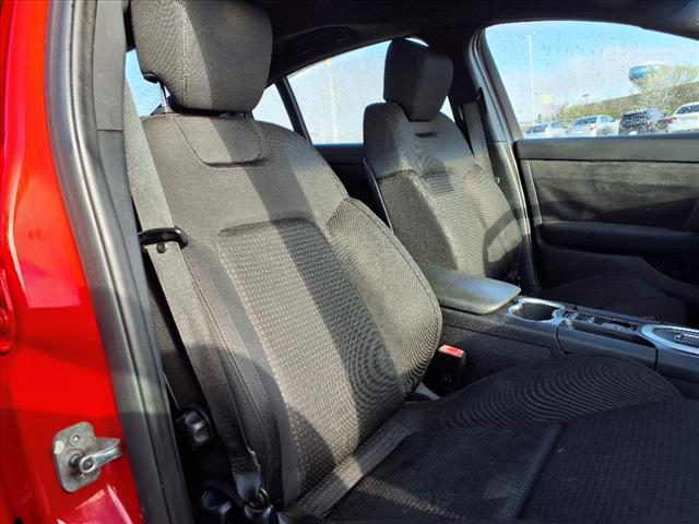 2009 Pontiac G8 Base - Photo 10