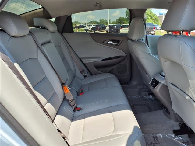 2018 Chevrolet Malibu LT - Photo 11