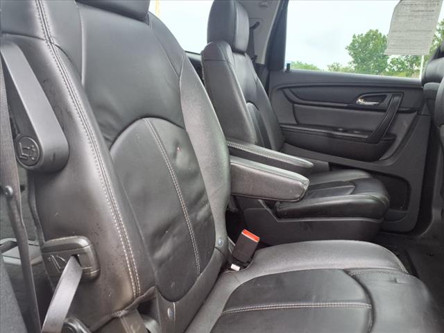 2015 Chevrolet Traverse LT - Photo 11