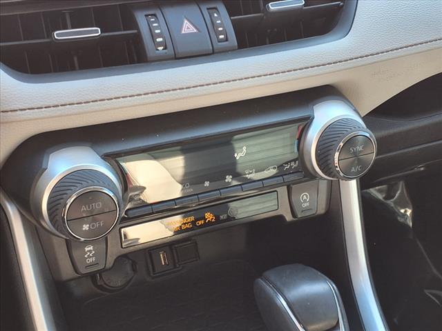 2022 Toyota RAV4 XLE Premium - Photo 11