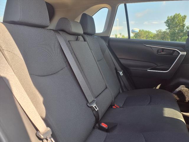 2024 Toyota RAV4 LE - Photo 11