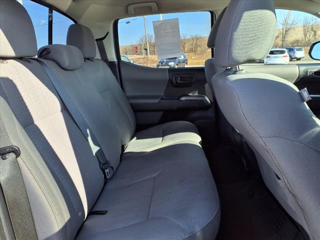 2019 Toyota Tacoma SR5 V6 - Photo 11