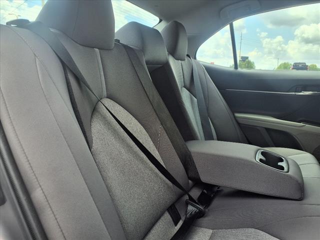 2023 Toyota Camry LE - Photo 11