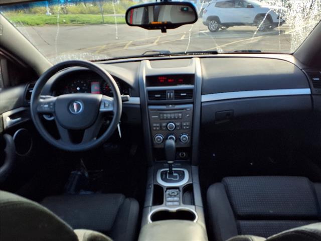 2009 Pontiac G8 Base - Photo 11