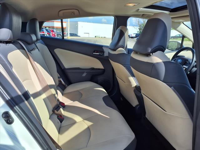 2017 Toyota Prius Four - Photo 11