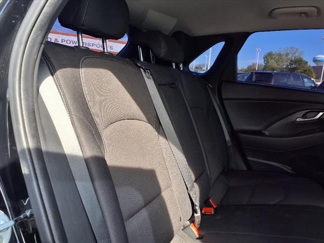 2018 Hyundai ELANTRA GT Base - Photo 11