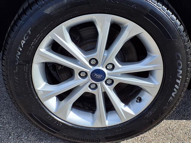 2017 Ford Escape SE - Photo 12