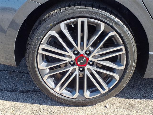 2022 Kia Forte GT - Photo 12