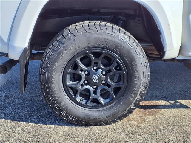 2019 Toyota Tacoma SR5 V6 - Photo 12
