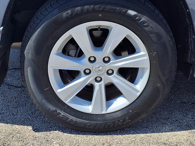2013 Toyota Highlander SE - Photo 12