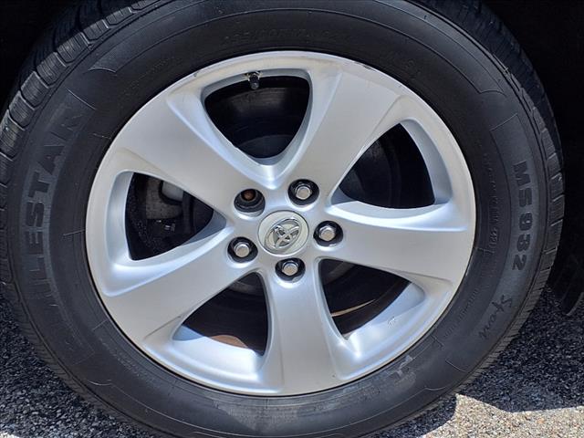 2011 Toyota Sienna LE 8-Passenger - Photo 12