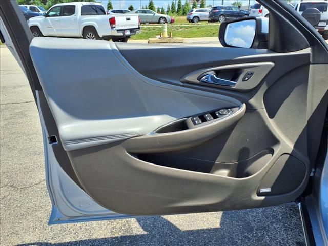 2018 Chevrolet Malibu LT - Photo 13