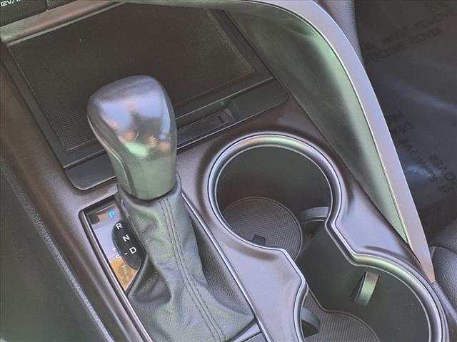 2022 Toyota Camry SE - Photo 13