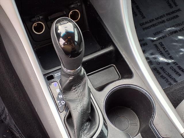 2012 Hyundai SONATA GLS - Photo 13
