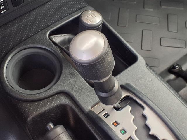 2014 Toyota FJ Cruiser Base - Photo 13