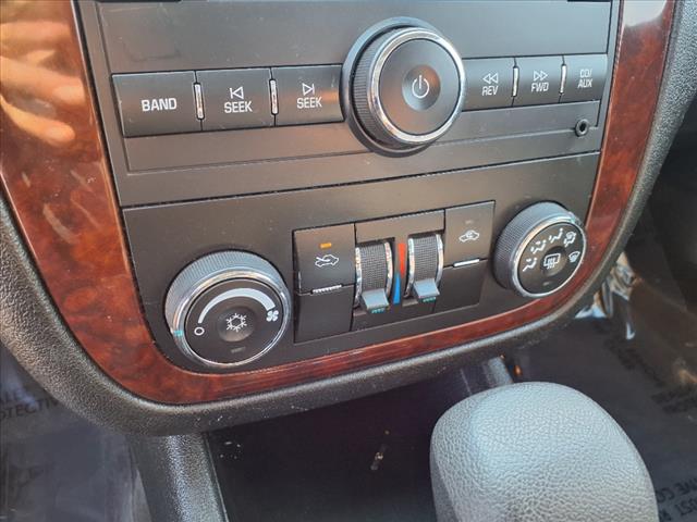 2010 Chevrolet Impala LT - Photo 14
