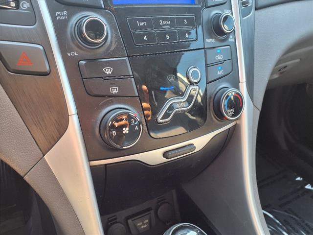 2012 Hyundai SONATA GLS - Photo 14