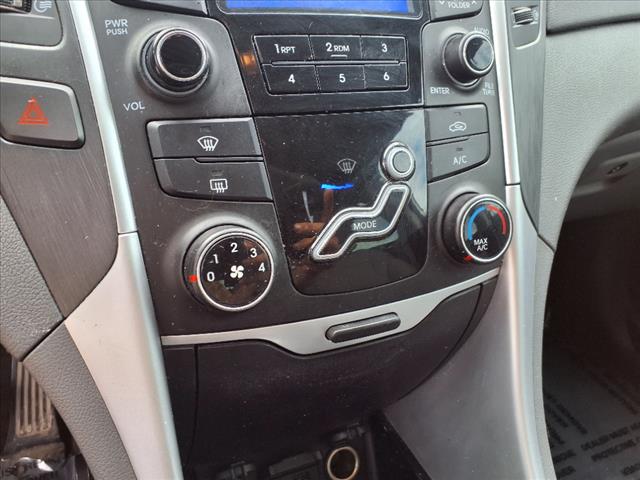 2012 Hyundai SONATA GLS - Photo 14