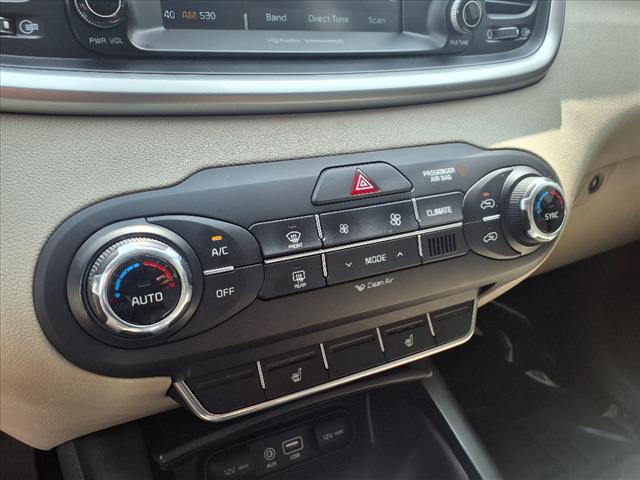 2017 Kia Sorento LX - Photo 14