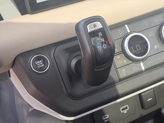 2023 Land Rover Defender 110 SE - Photo 14