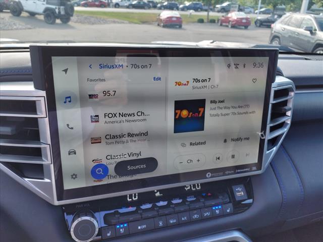 2023 Toyota Tundra Platinum HV - Photo 15