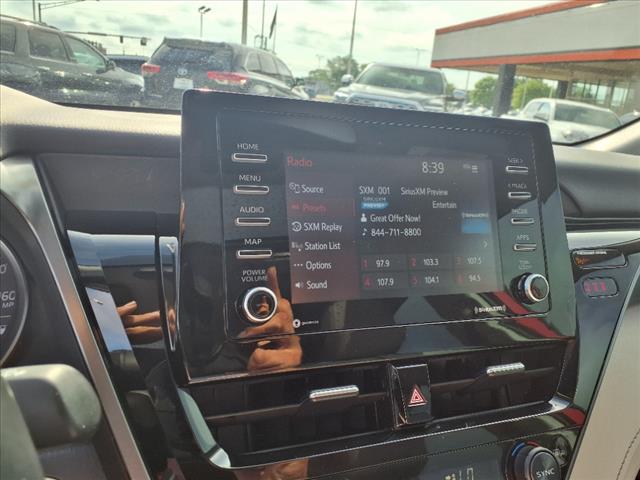 2022 Toyota Camry SE - Photo 16