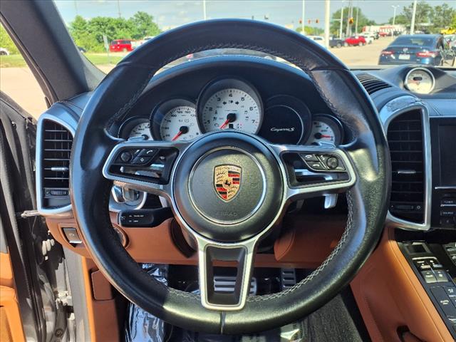 2016 Porsche Cayenne S - Photo 17
