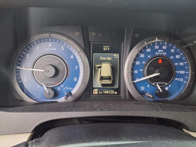 2015 Toyota Sienna XLE 8-Passenger - Photo 18