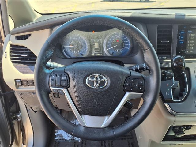 2016 Toyota Sienna L 7 Passenger - Photo 19