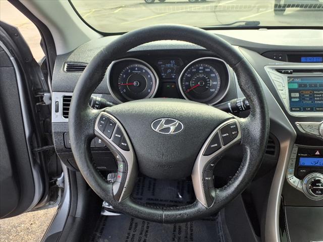 2013 Hyundai ELANTRA Limited - Photo 19