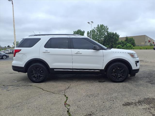 2018 Ford Explorer XLT - Photo 2