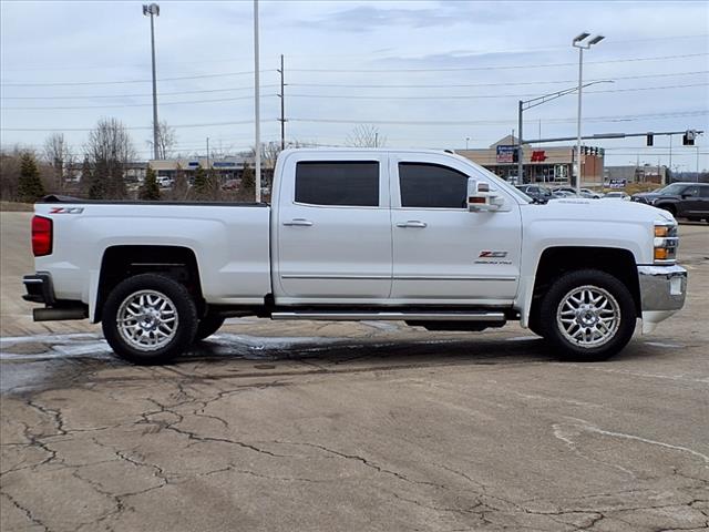 2018 Chevrolet Silverado 3500HD LTZ - Photo 2
