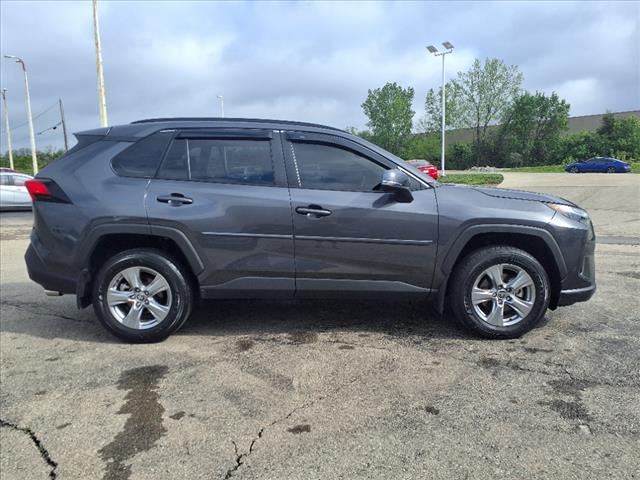 2024 Toyota RAV4 XLE - Photo 2