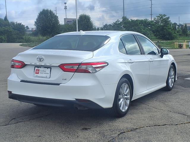 2019 Toyota Camry LE - Photo 3