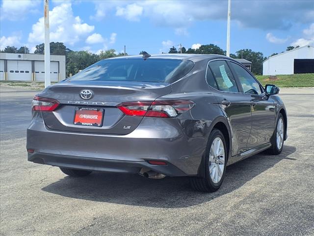 2023 Toyota Camry LE - Photo 3