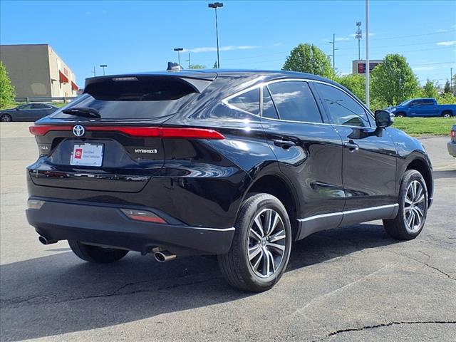 2021 Toyota Venza LE - Photo 3