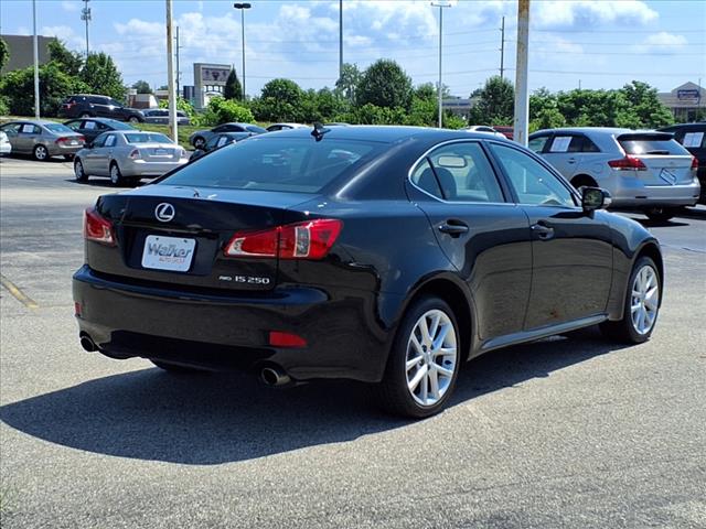 2011 Lexus IS 250  - Photo 3