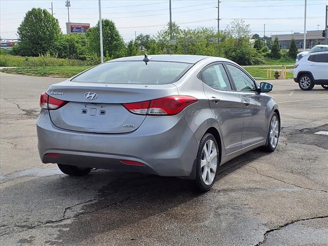 2013 Hyundai ELANTRA Limited - Photo 3
