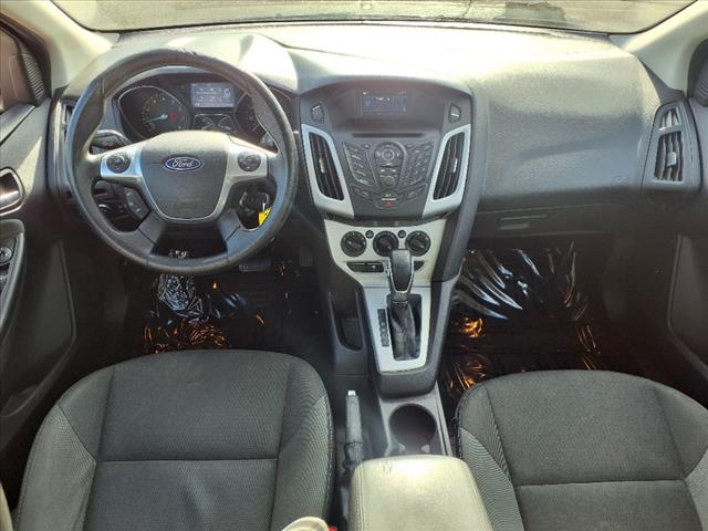 2014 Ford Focus SE - Photo 4