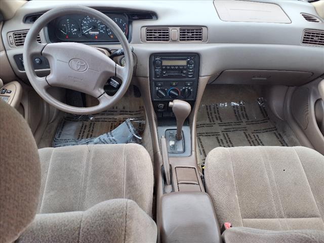 2001 Toyota Camry  - Photo 4