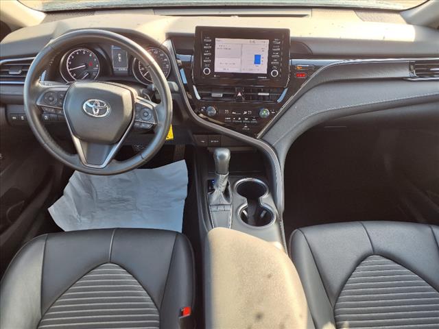 2024 Toyota Camry SE - Photo 4