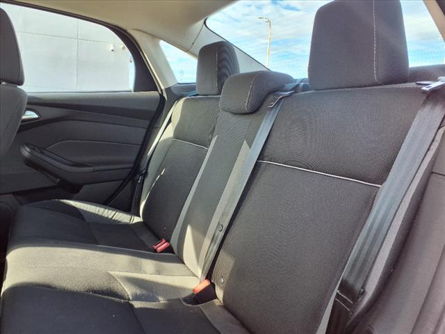 2014 Ford Focus SE - Photo 5