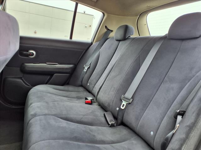 2008 Nissan Versa  - Photo 5